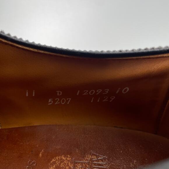 Allen Edmonds Sanford Men\'s 11 D Black Leather Semi Brogue Cap Toe Dress Shoes